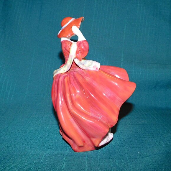 Royal Doulton Top o' the Hill HN1834 figurine handwritten mint condition - Picture 2 of 6